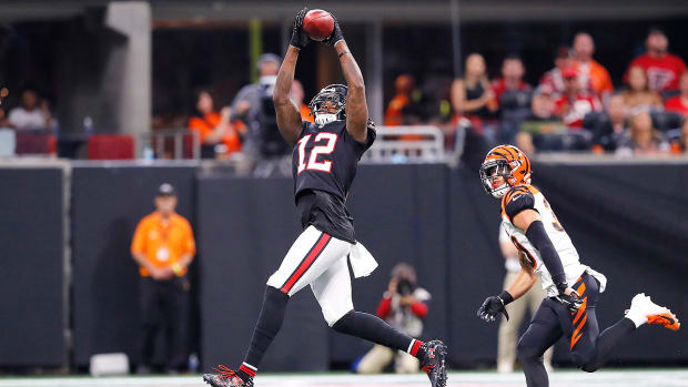 mohamed-sanu-week-6-sneaky-starts.jpg